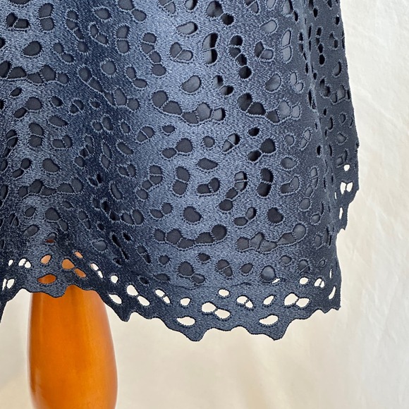 REISS Mallory Lace A-Line Skirt Size 6 Night Navy Blue Knee Length Pockets - Picture 3 of 9